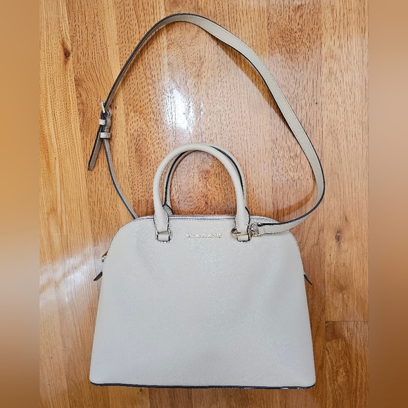 Handbag, Michael Kors, Cindy Satchel, Cream, EUC - Picture 4 of 10